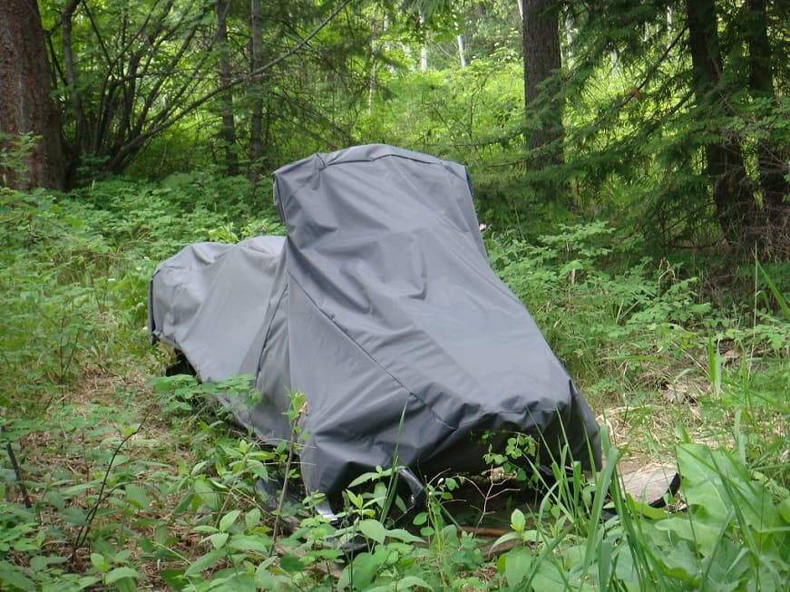 Custom snowmobile cover